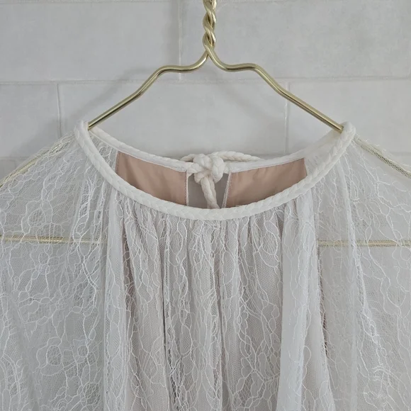 Alice + Olivia Delia Ruffled Lace Tunic Top Blouse White Sheer Mesh Bell Sleeve - Picture 7 of 10